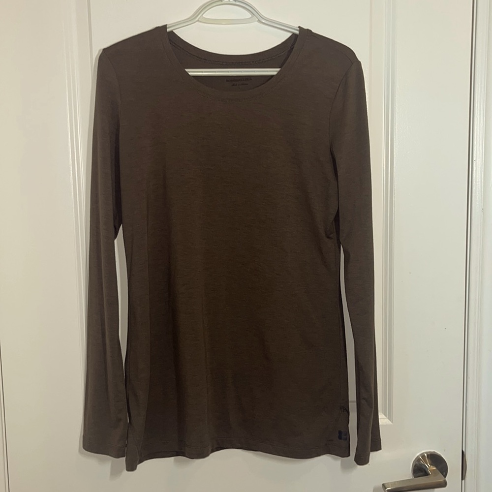 BCBG MaxAzria  women’s top blouse size L Olive Green long sleeves